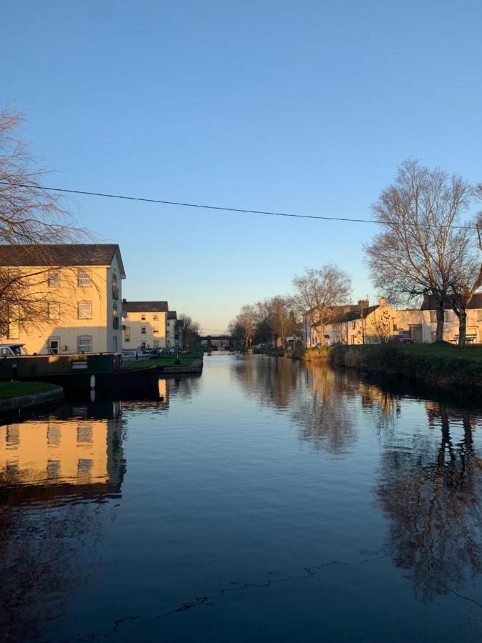 Stay Barrow Blueway - The Stables Monasterevin Luaran gambar